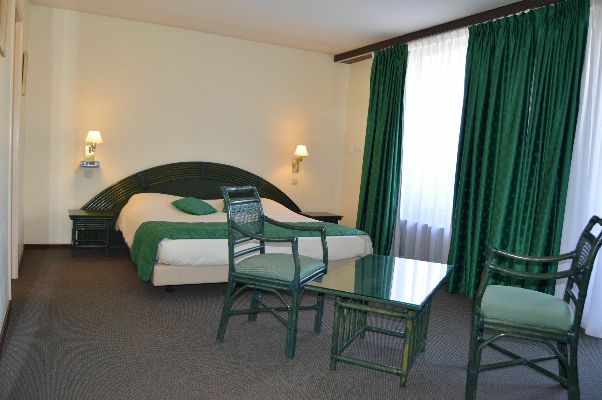 Hotel Les 3 Cles Gembloux Exteriér fotografie